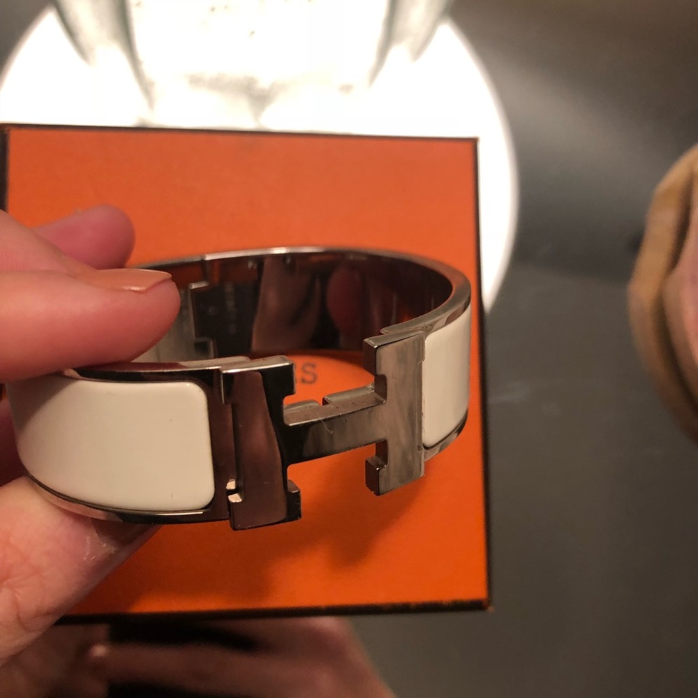 Hermès bangle